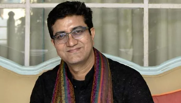 Birthday Special: From Lyricist to Cultural Leader, Prasoon Joshiâ€™s Impact on Indian Arts and National Identity