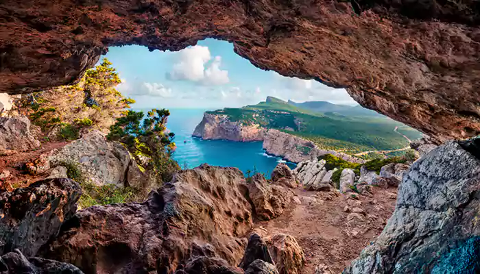 India’s Underground Marvels: 5 Must-Visit Natural Caves