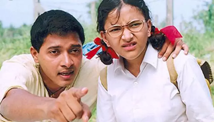 Raksha Bandhan: Bollywood Flicks to Watch This Rakhi With Your Siblings