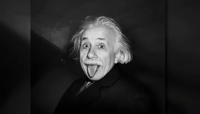 The Tongue That Changed History: The Real Story Behind Einstein’s Most Famous Birthday Photo