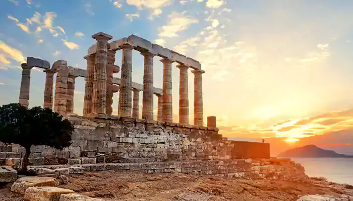 Athens Uncovered: Must-See Landmarks and Hidden Gems Off the Tourist Trail