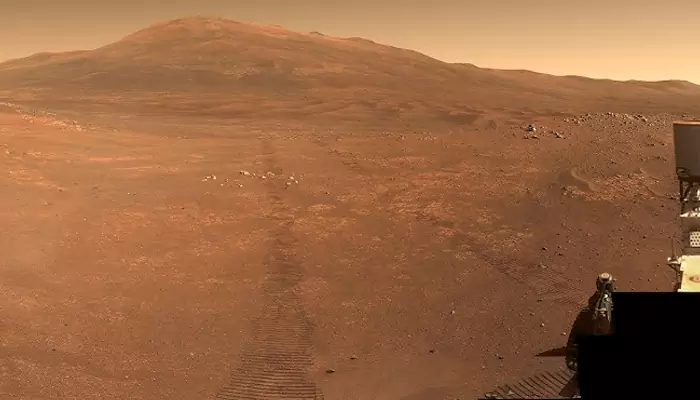 Could Humans One Day Walk Through Mars’ ‘Crocodile Bridge’? NASA’s Discovery Sparks Big Questions