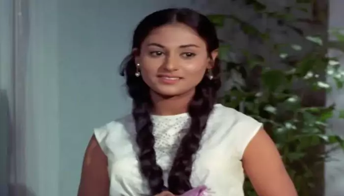 How Jaya Bachchan Defined Natural Acting in Bollywood, A Birthday Tribute