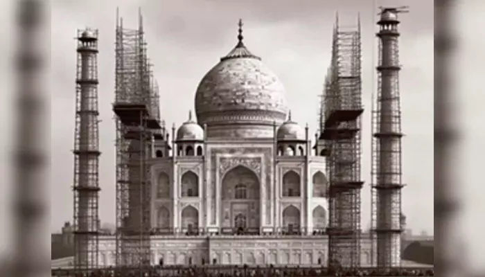 Debunking the Taj Mahal Myth: Did Shah Jahan Really Cut Off His Workers’ Hands?