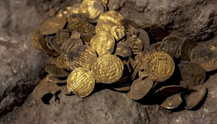 Forget Confetti - This Fort Celebrated with Gold Coins
