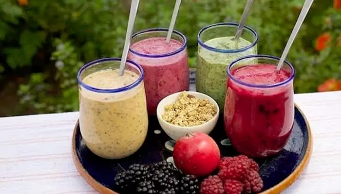 Monsoon Smoothies: Refreshing and Healthy Drinks to Keep You Energized in August