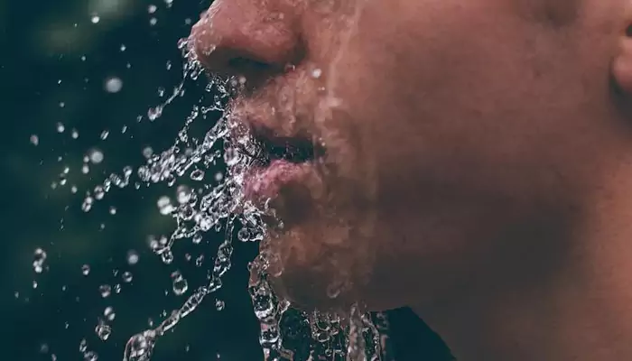 Listening to Your Body During Seasonal Change: Signs You Shouldn’t Ignore