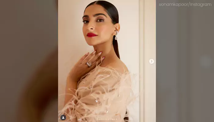 Sonam Kapoorâ€™s Return to Vintage Glamour: How Retro Silhouettes and Luxe Accessories Are Defining Her Comeback Style