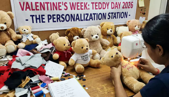Valentine's Week: The ‘Custom Teddy’ Trend Is Wild: Names, Voice Notes, Inside Jokes - How Far Is Too Far in 2026?
