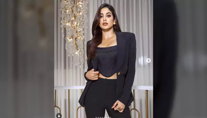 The New Power Suit: How Bollywood’s Leading Women Are Reinventing Professional Glam
