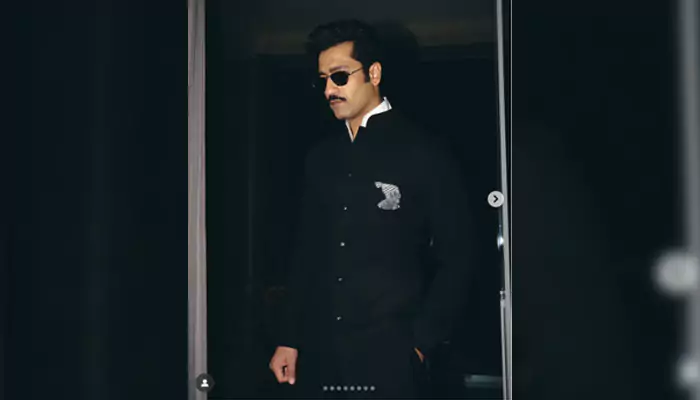 Vicky Kaushal Revives the Bandhgala with Swag: How Celebs Are Making The Classic Indian Menswear A Makeover